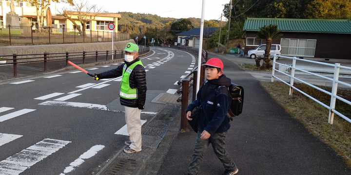 Tripart_0001_burst20230111074032127