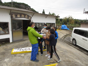Inkedimg_3133_li